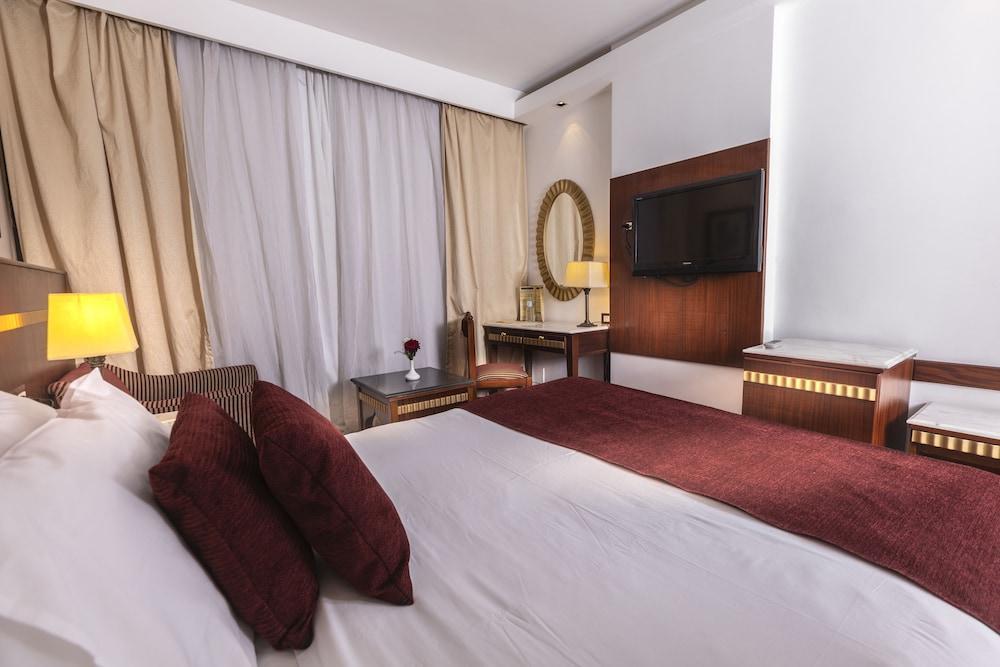 Hotel Flamenco Кайро Екстериор снимка