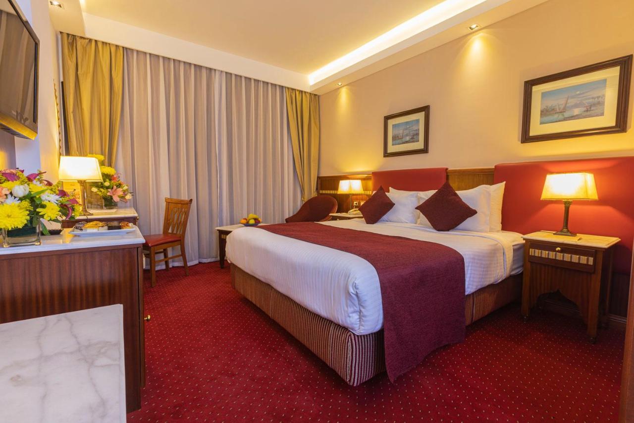 Hotel Flamenco Кайро Екстериор снимка