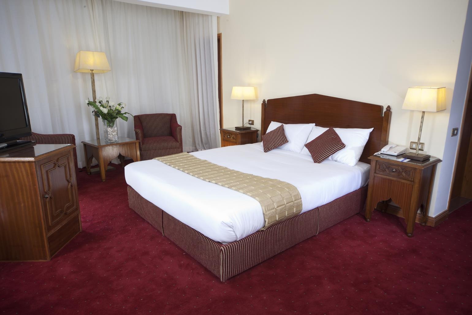 Hotel Flamenco Кайро Екстериор снимка