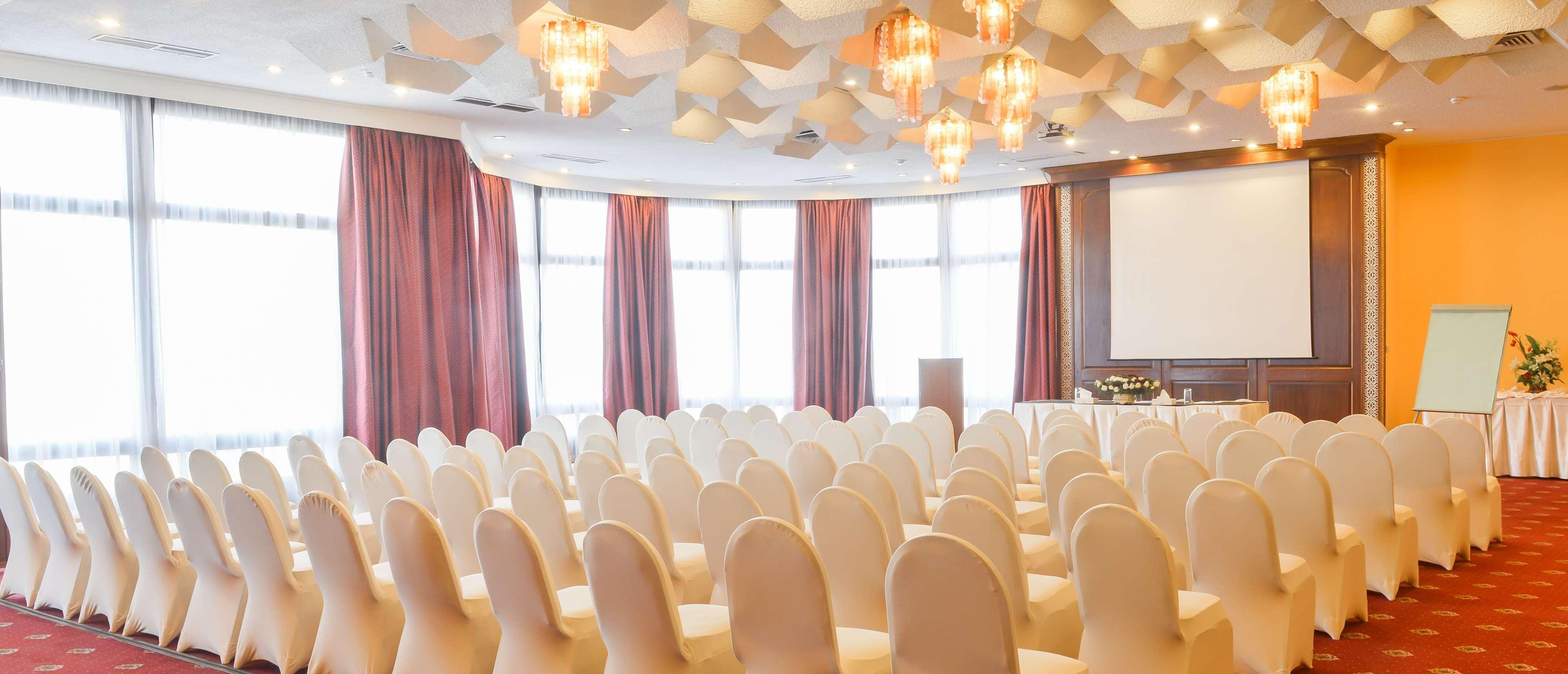 Hotel Flamenco Кайро Екстериор снимка