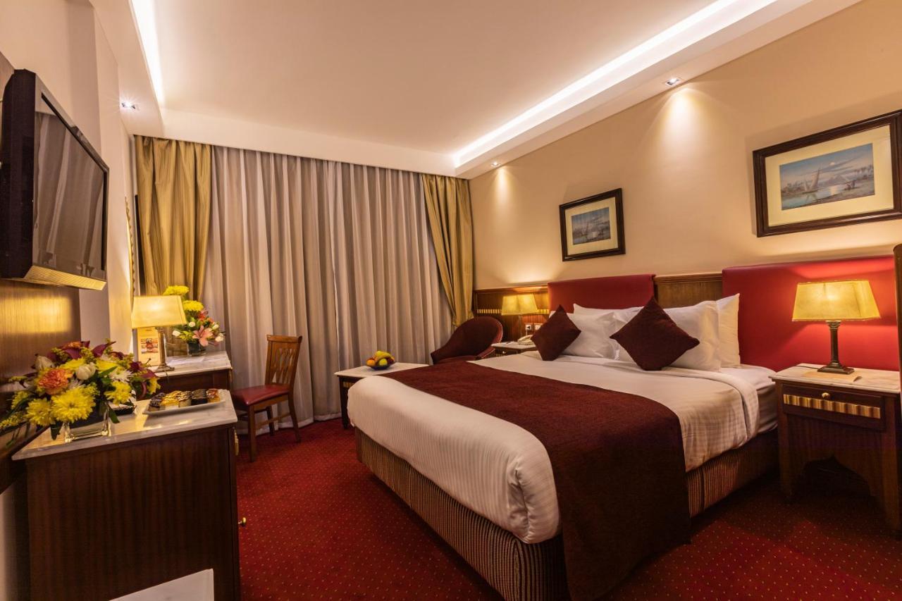 Hotel Flamenco Кайро Екстериор снимка